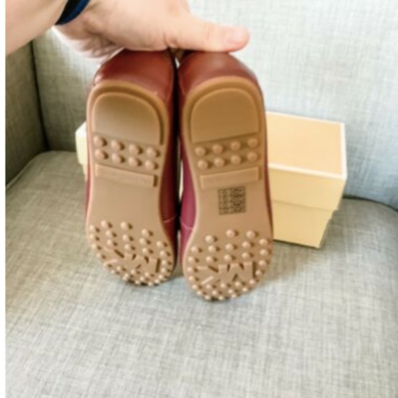 NIB Michael Kors Everett Oxblood Tumbled Leather - Picture 6 of 6